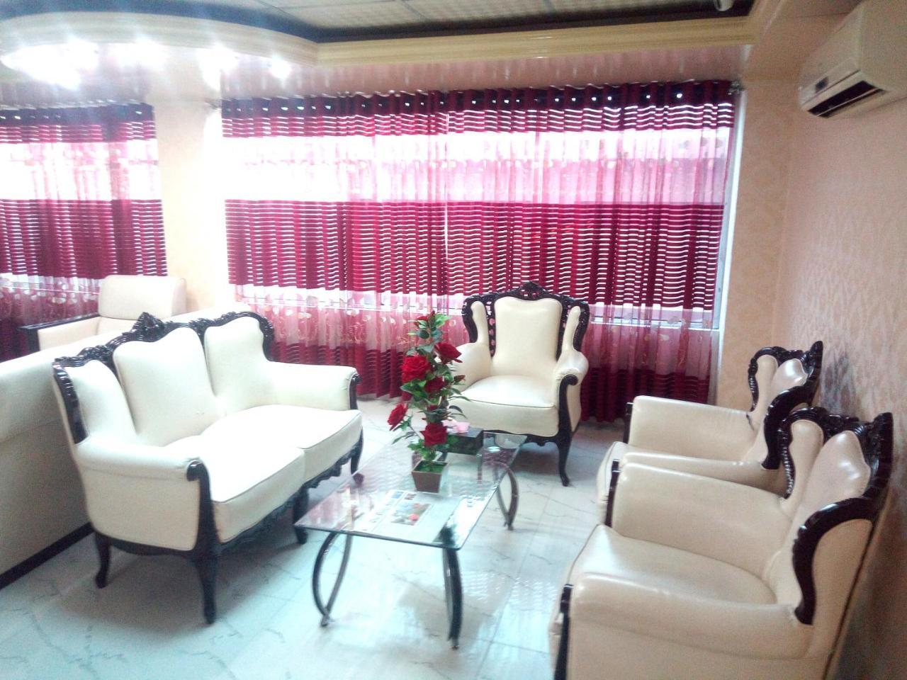 Hotel Lake View Plaza Дакка Экстерьер фото